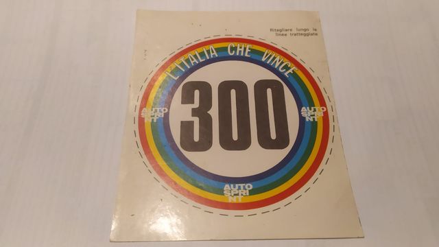 Adesivo vintage L'Italia che Vince 300