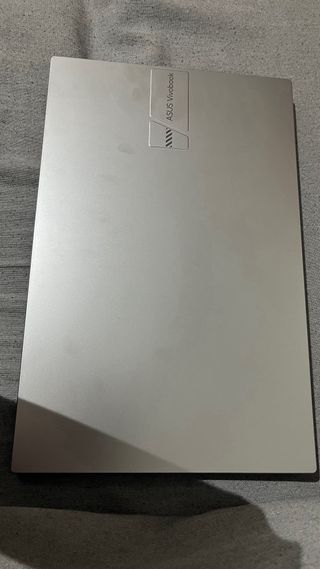 ASUS Vivobook Portátil Gris/Plateado