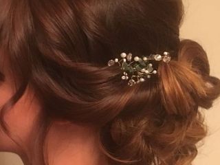 Tocado pelo flores y perlas