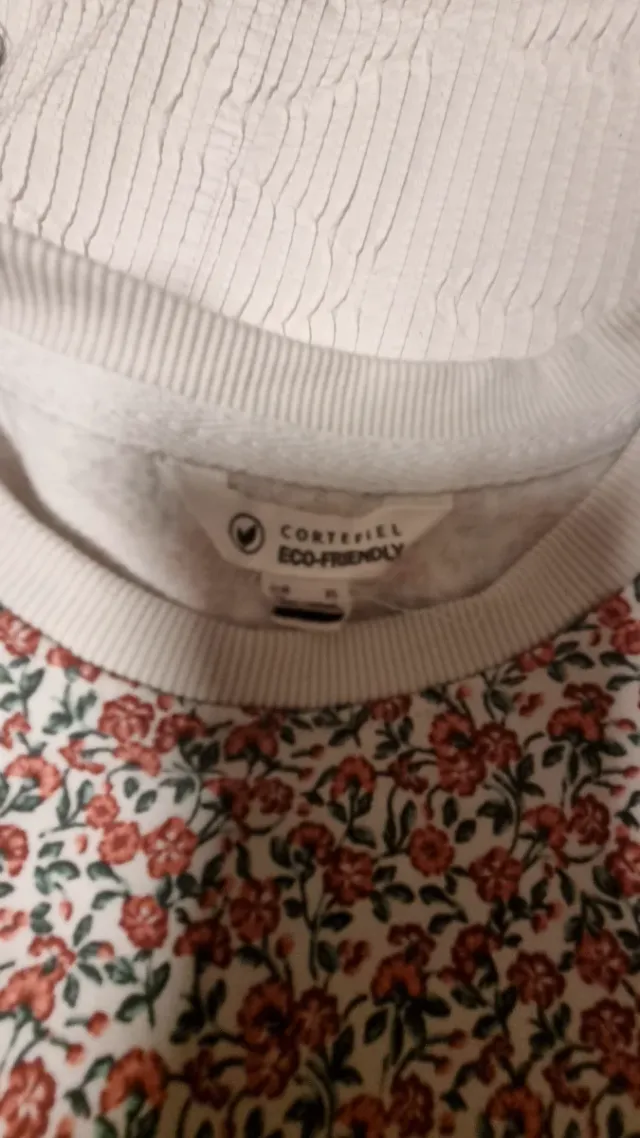 Sudadera floral mujer