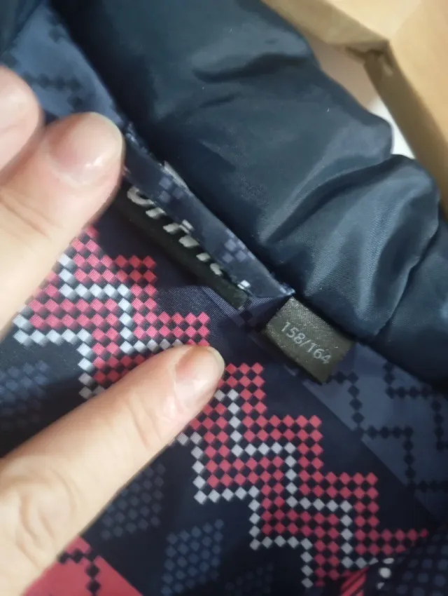 Cazadora estampada Talla S