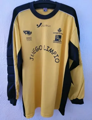 Camiseta Deportiva Jugui Amarilla y Negra