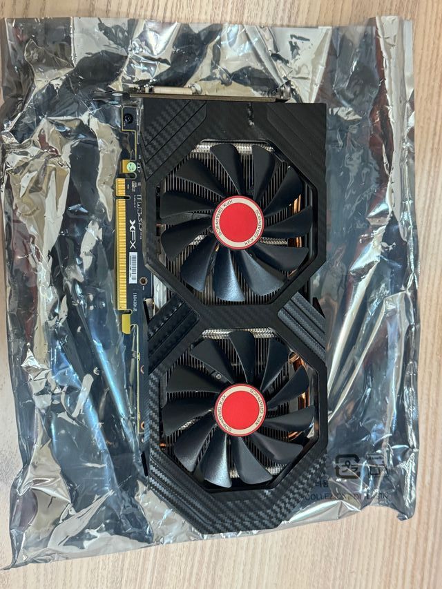 AMD RX 570 8GB Tarjeta Gráfica