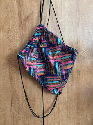 MOCHILA SACO TOTTO MULTICOLOR