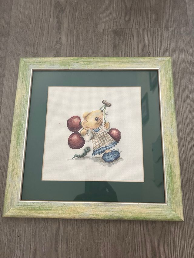 Cuadro punto de cruz - Ratita con cerezas