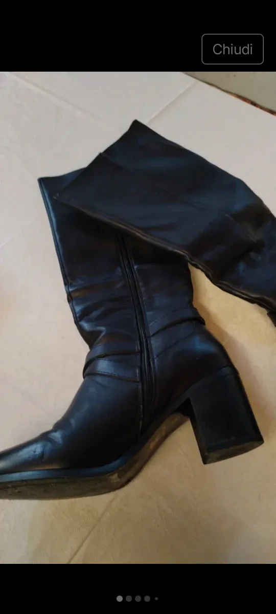 Stivali Primadonna neri con fibbia