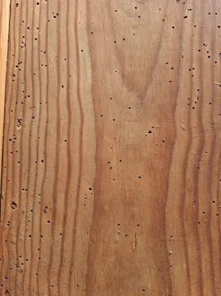 Platero antiguo de madera