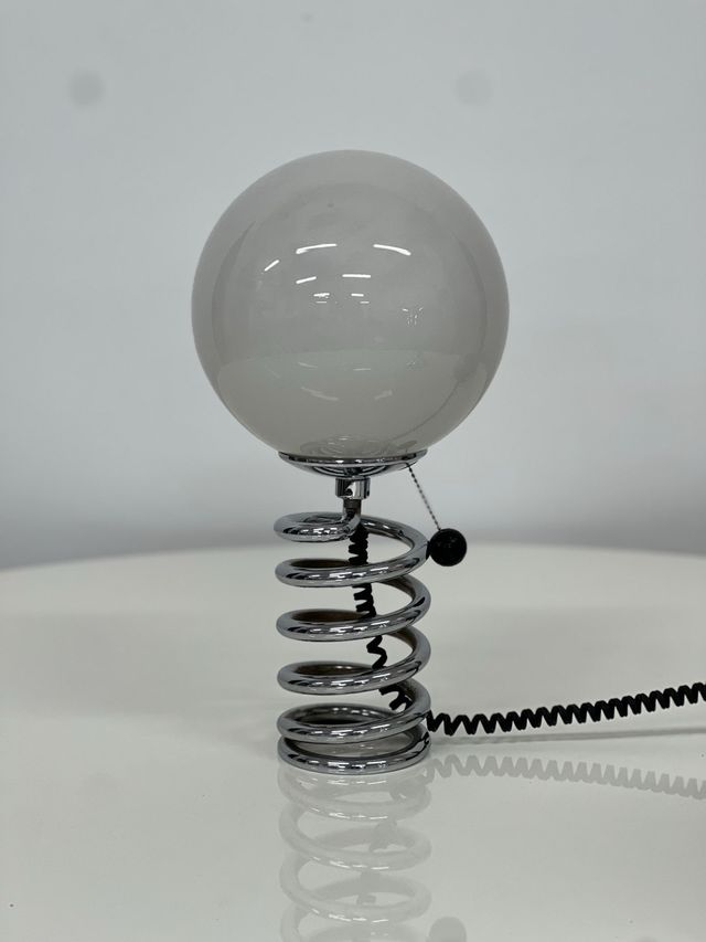 Lámpara espiral Ingo Maurer 70s