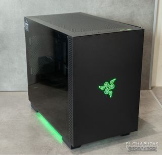Caja PC Razer Mini ITX Negra. Nueva.