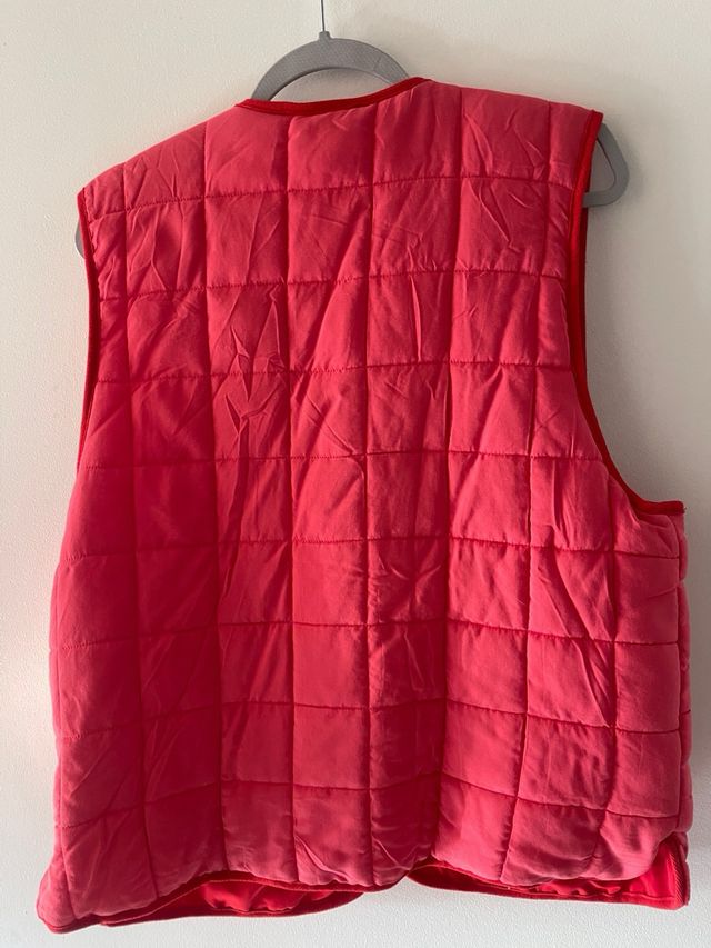 Chaleco acolchado Pull&Bear rosa/rojo Talla L