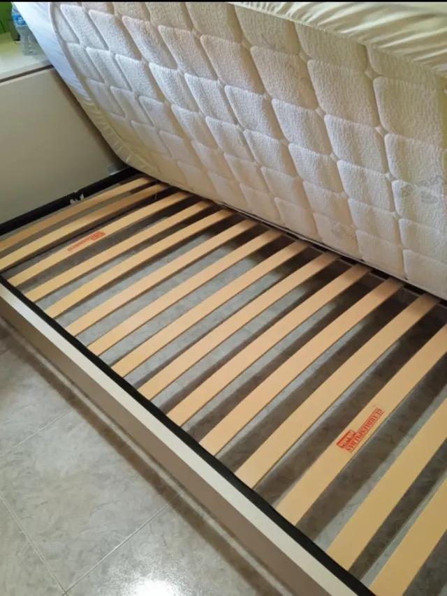 Cama individual 90x190 con somier Pikolin