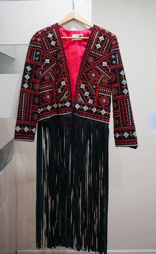 Chaqueta Bordada Artesanal Flecos Largos