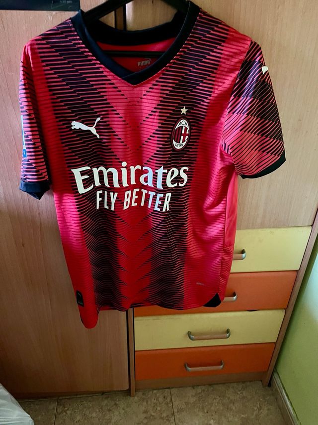 Camiseta AC Milan Rafael Leao