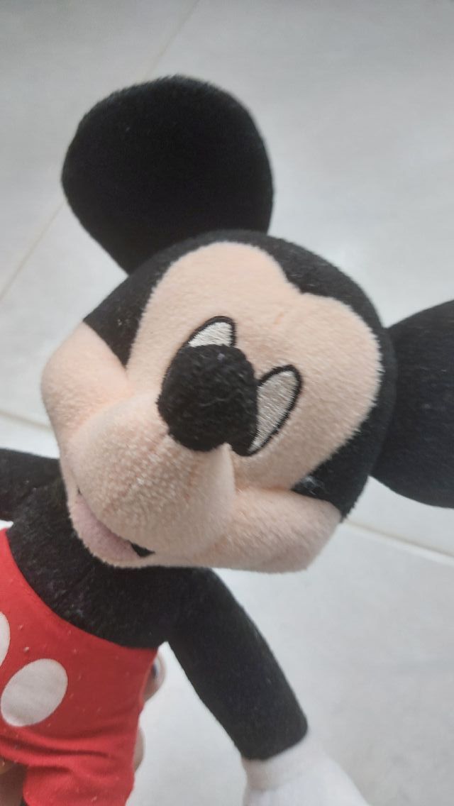 Peluche Mickey Mouse 24cm
