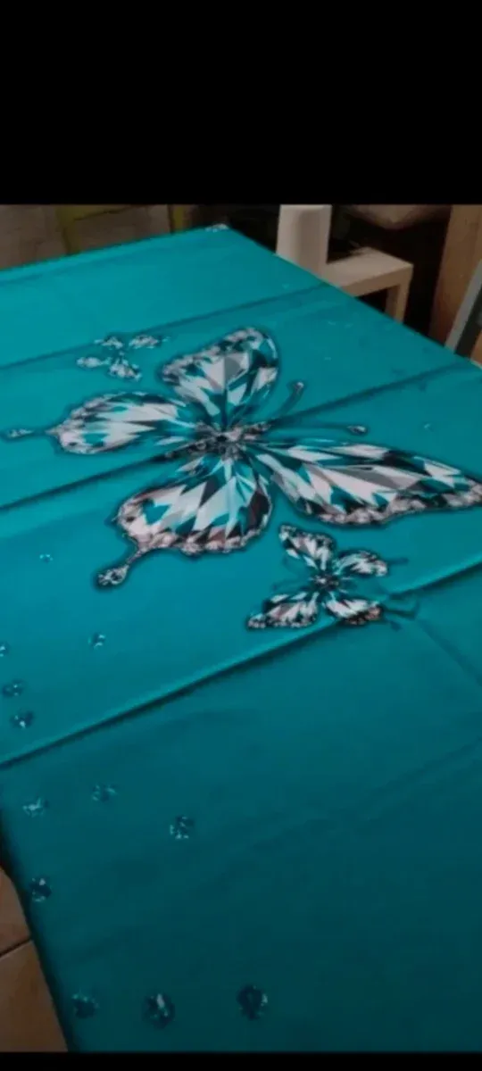 Tovaglia digitale con farfalle