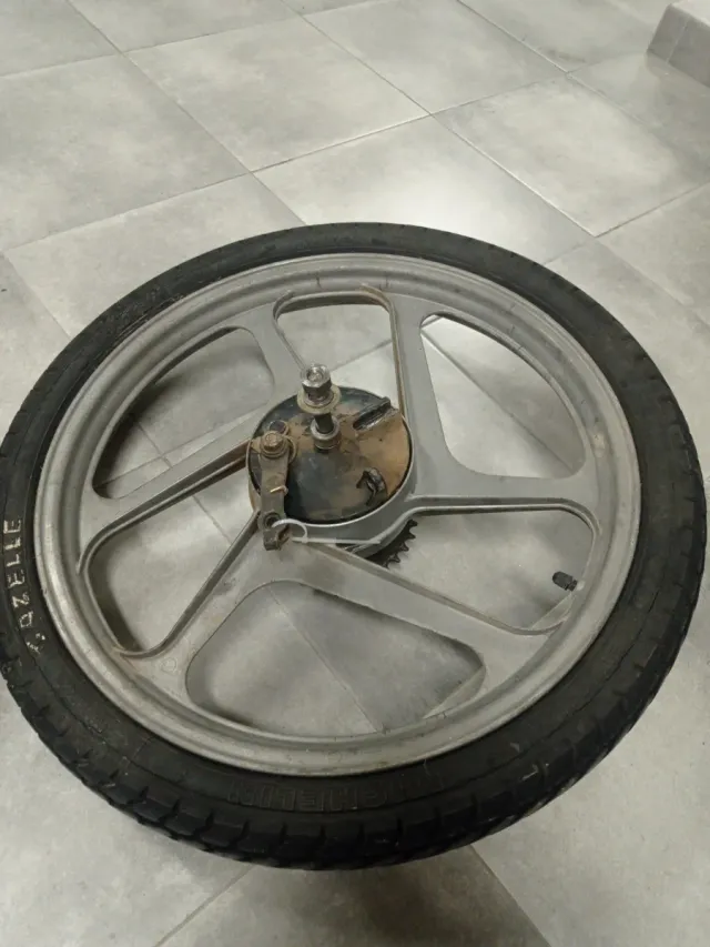 Llantas 17" Derbi Variant Start