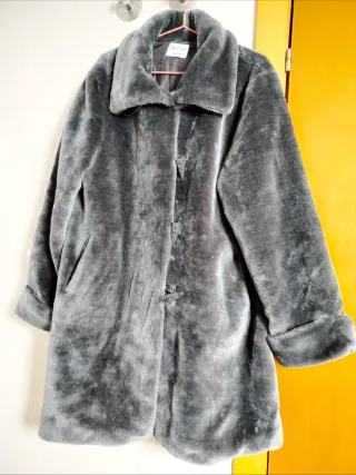 Abrigo plateado Talla XL