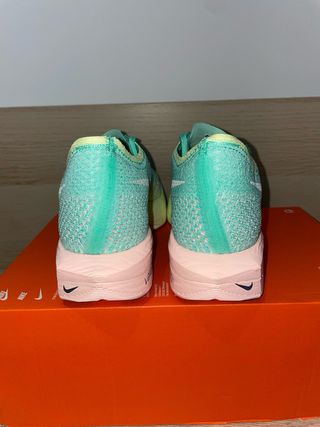 Nike ZoomX Vaporfly Next% 3