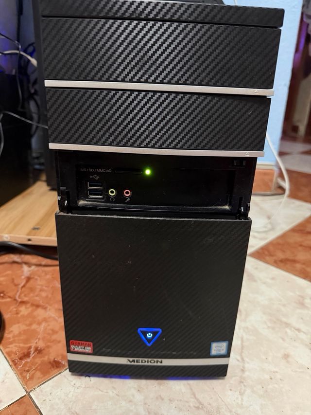 Ordenador Sobremesa Medion