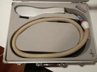 Vendo maquina de láser IPL por no poder ejercer