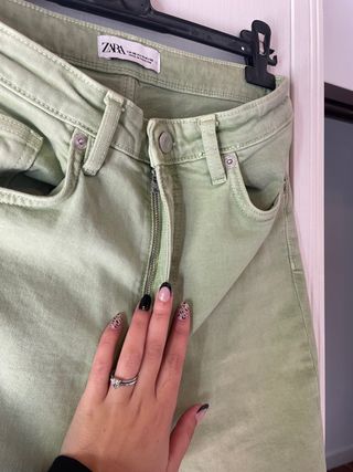 Pantalones Zara Verdes