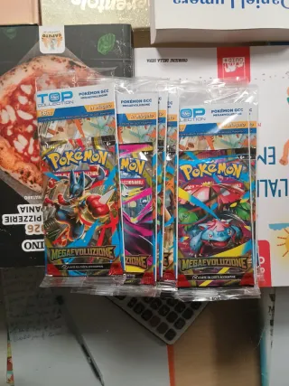 10 Bustine Carte Pokémon Mega Evoluzione