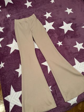 Pantalón campana Shein beige