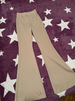 Pantalón campana Shein beige