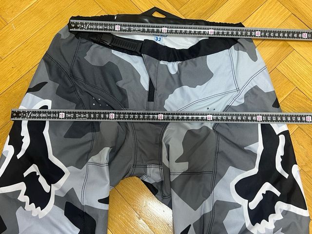 Pantalón Motocross Camuflaje Talla 32.NUEVO
