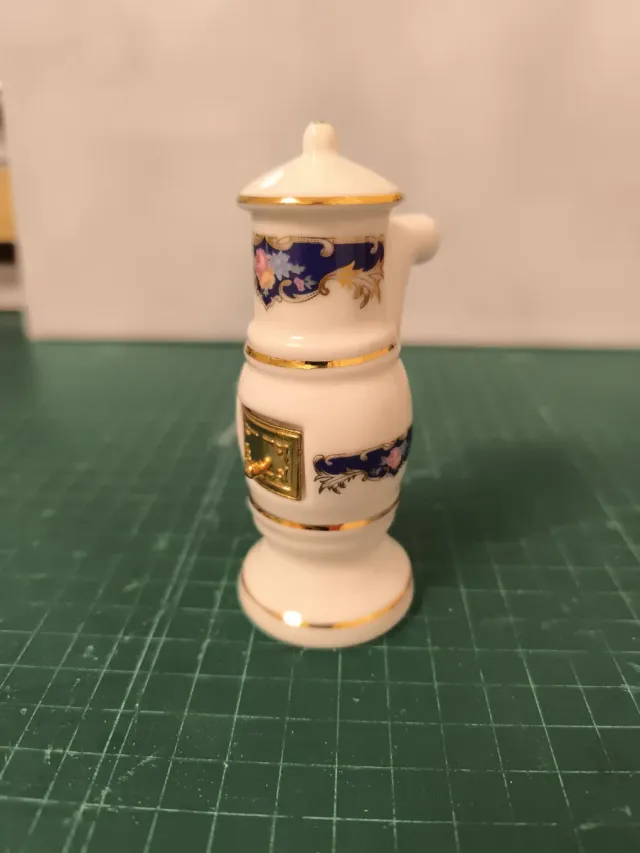 Miniatura casa delle bambole