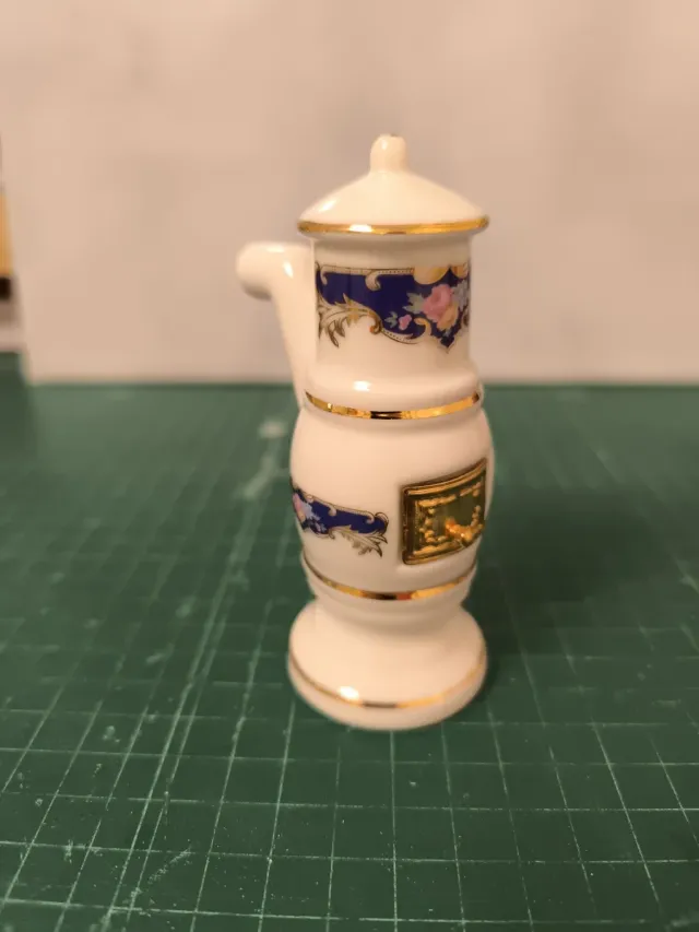 Miniatura casa delle bambole