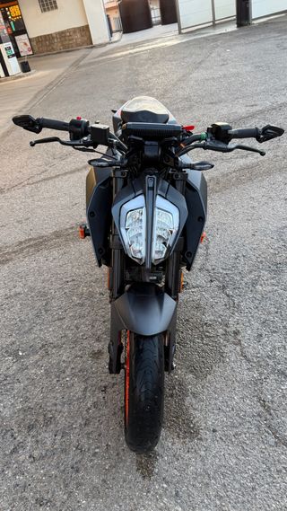 KTM DUKE 125 2023