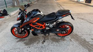 KTM DUKE 125 2023