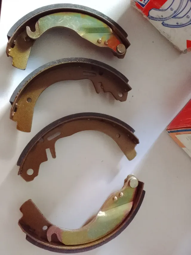 Zapatas de Freno Nuevas Renault, Audi