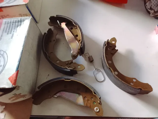 Zapatas de Freno Nuevas Renault, Audi