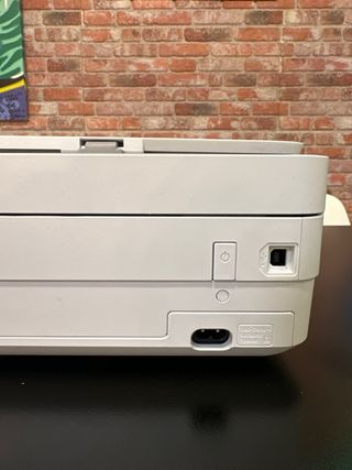 Impresora HP Instant Ink Gris y Blanca