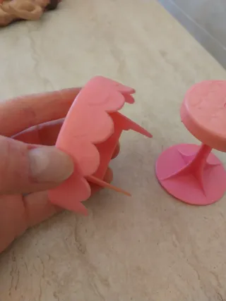 Sgabello Barbie e consolle trucchi rosa