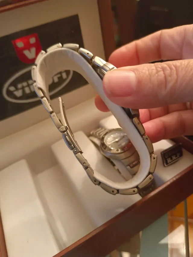 Juego de relojes suizos