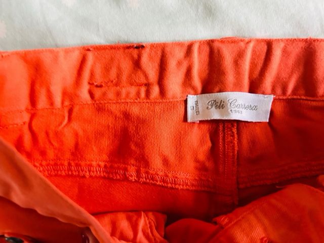 Pantalón corto Pili Carrera niño naranja