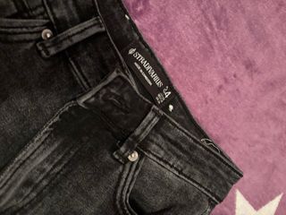 Pantalones campana Stradivarius negros