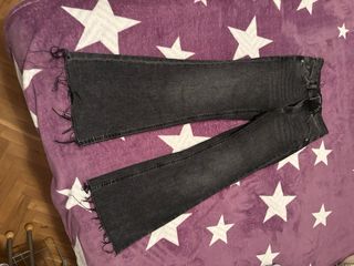 Pantalones campana Stradivarius negros