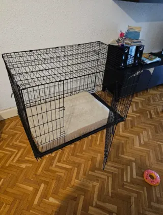 Jaula para perros negra plegable