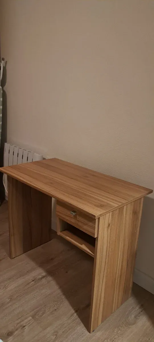 Tavolo scrivania 60x90 cm in legno