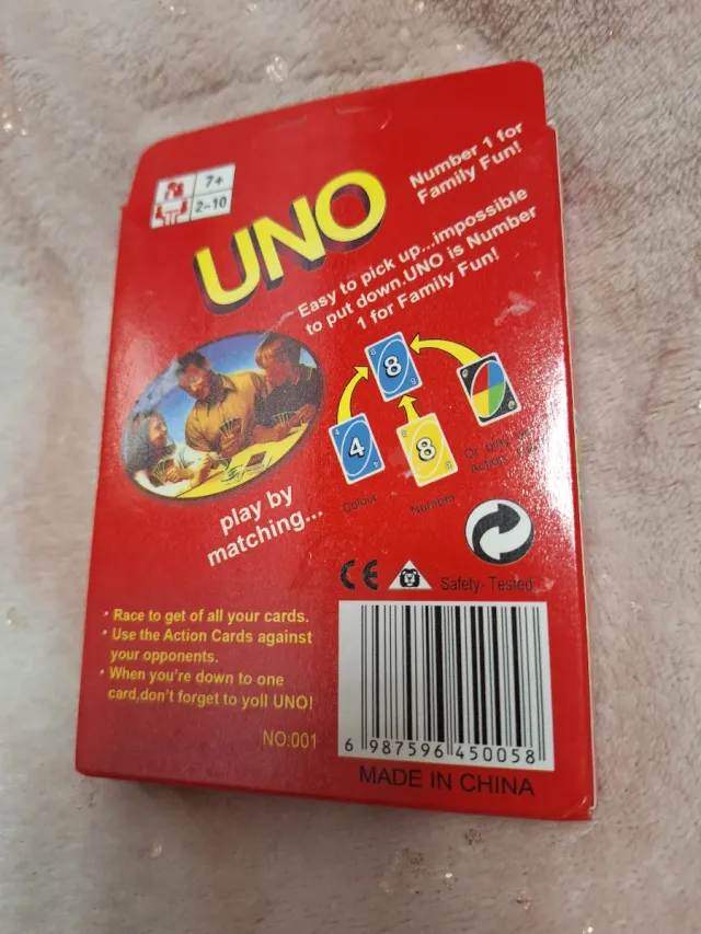 Juego de cartas UNO sin estrenar