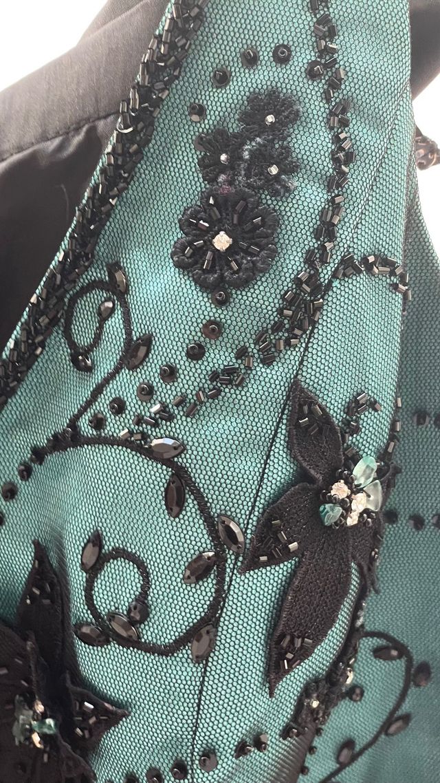 Traje de fiesta una puesta