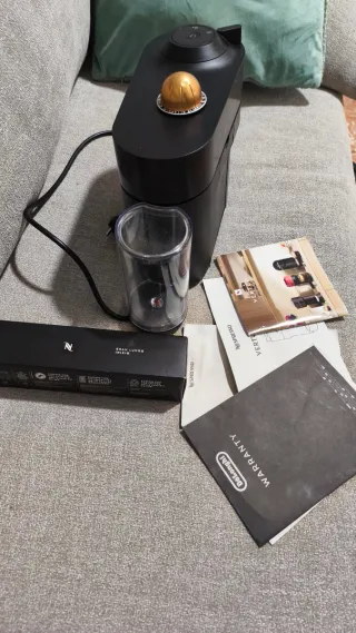Cafetera Nespresso Vertuo DeLonghi