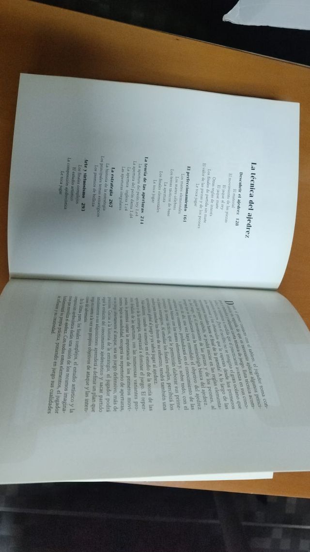 Larousse del ajedrez