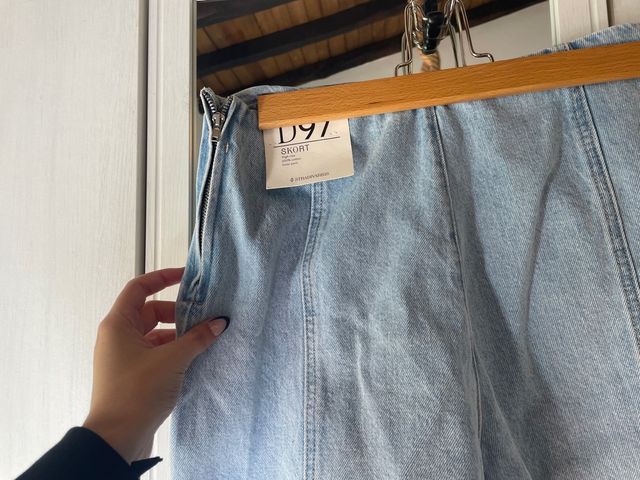 Falda vaquera azul claro