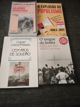 Livros de Várias Histórias Usados