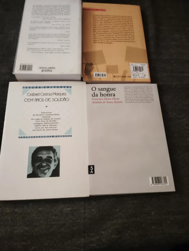 Livros de Várias Histórias Usados